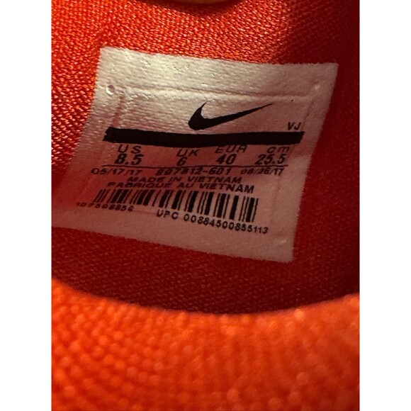 Size 8.5 Women’s Nike Shoe Hyperdunk 2017 Red White Low Top Sneaker - Picture 7 of 10